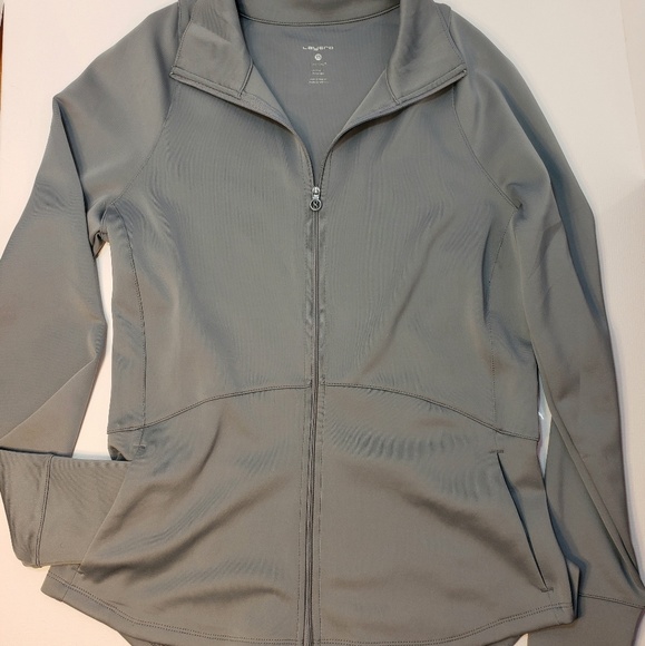 Layers grey Womans Sporty workout Jacket. Size xs. - Picture 1 of 6